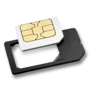 Paindlik must MicroSIM-SIM adapter iPhone'ile ja iPadile