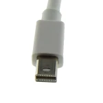 Detalle del conector DVI del adaptador Mini DisplayPort a DVI