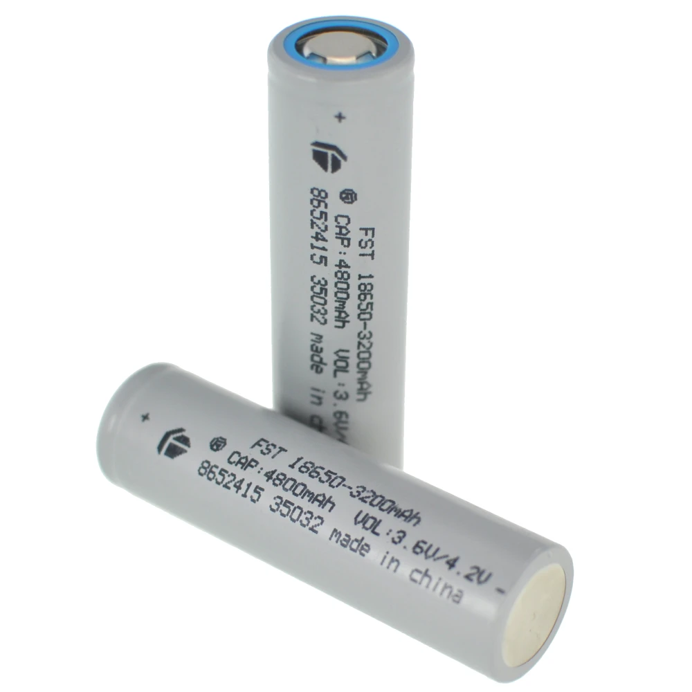 Kvaliteetne 18650 3200mAh taaslaetav liitiumaku Li-ion 3,7V