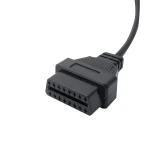 Detalle de conectores 10 pin y 16 pin del cable para diagnóstico BMW moto