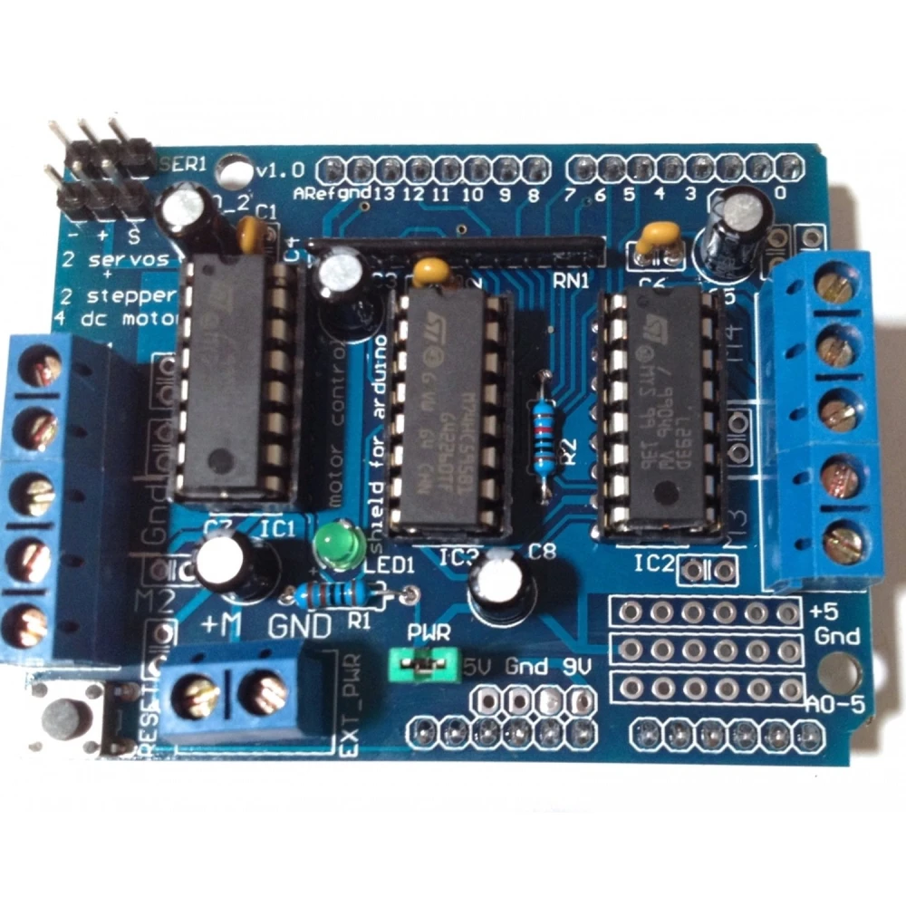L293d Arduino Shield draiver DC- ja steppermootorite juhtimiseks