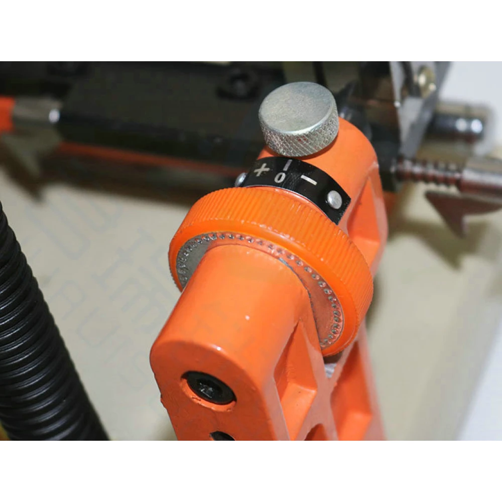 Defu 2as horisontaalne laser-võtmete kopeerimismasin lukkseppadele