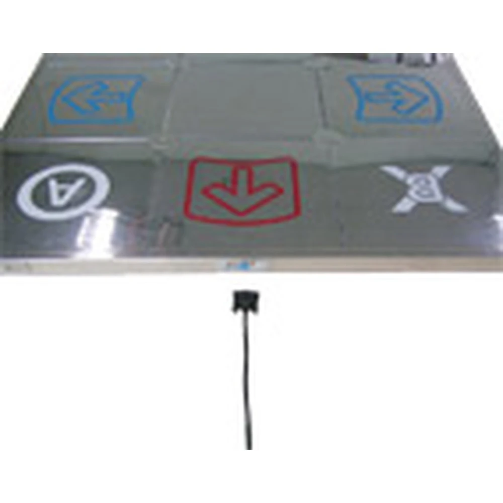 Vista lateral de la pista de baile metálica TX-4000 para juegos musicales