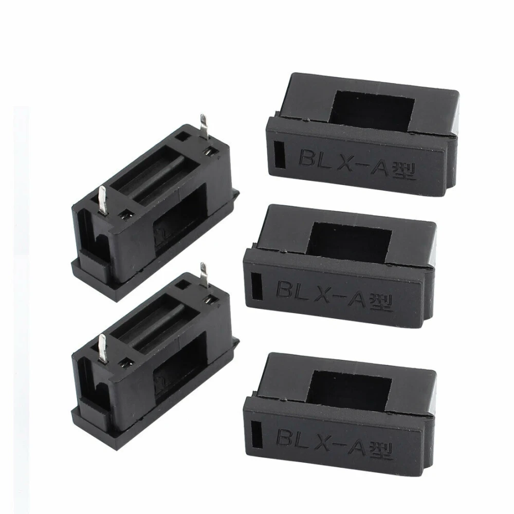 Vista frontal del portafusible BLX-A para fusible 5x20mm en negro