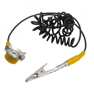 Maandus antistaatilisele matile kaitsekihiga