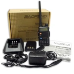 Baofeng UV-5R 8W raadiosaatja kõrvaklapiga ja VHF/UHF dual band