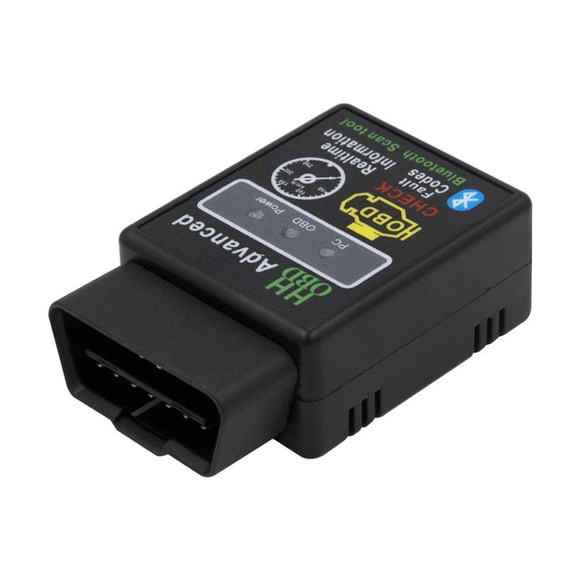 Must ELM327 Bluetooth adapter nurga alt vaadatuna, 16-kontaktiline OBD2-pistik esiplaanil